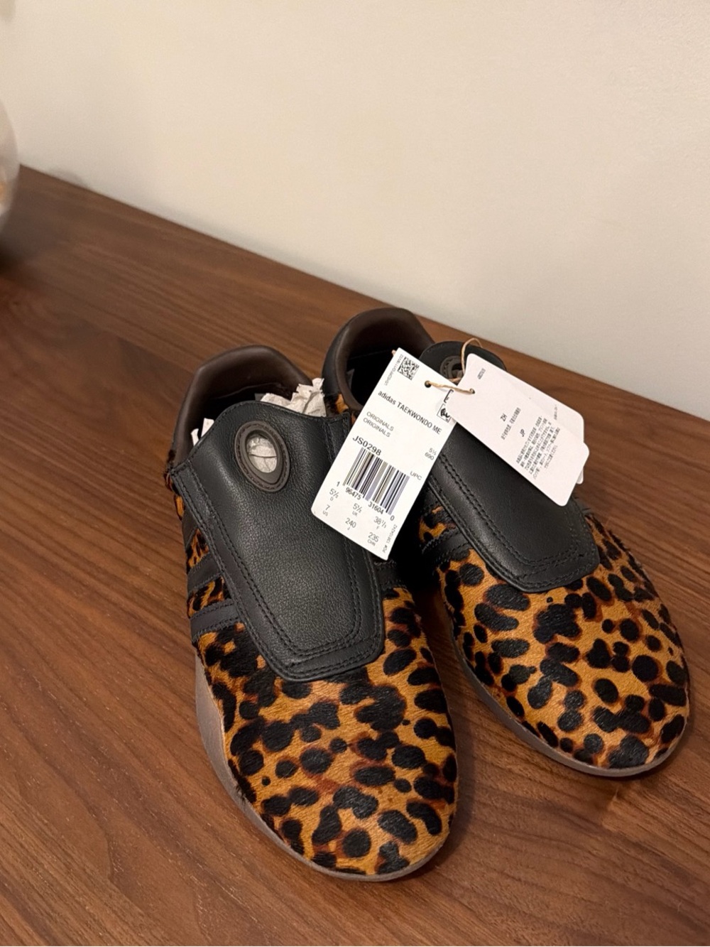 Adidas Taekwondo Mei Women’s Leopard Print Slip-On Sneakers - Black Trim size 7W